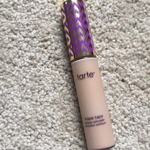 Tarte Shape Tape Concealer in Light Medium Honey